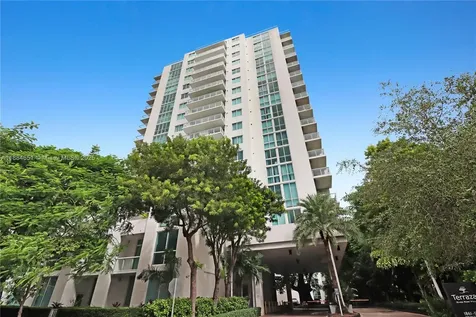 1871 NW S River Drive Miami FL 33125