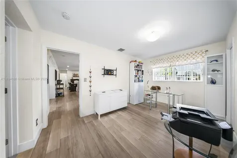 17931 NW 85th Avenue Hialeah FL 33015