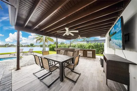17931 NW 85th Avenue Hialeah FL 33015