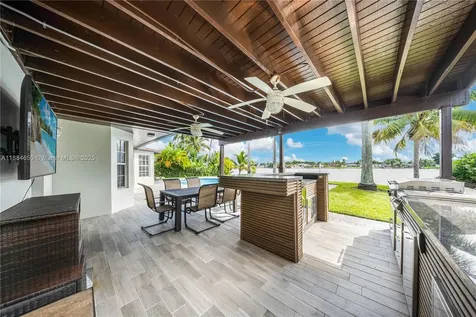17931 NW 85th Avenue Hialeah FL 33015