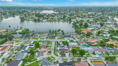 17931 NW 85th Avenue Hialeah FL 33015