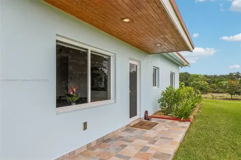 22555 SW 264th Street Homestead FL 33031