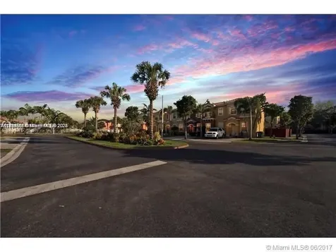 60 SE 6th Road Homestead FL 33030