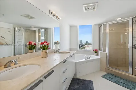 16699 Collins Avenue Sunny Isles Beach FL 33160
