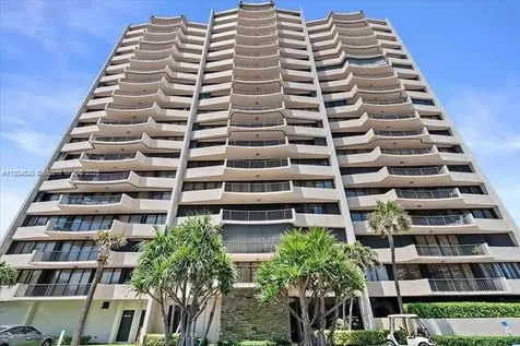 4200 N Ocean Drive Riviera Beach FL 33404
