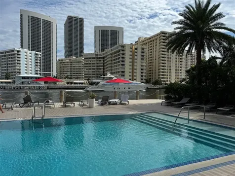 2602 E Hallandale Beach Boulevard Hallandale Beach FL 33009