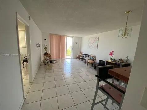 Miami Beach FL 33141