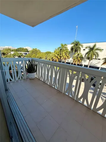 4142 N Jefferson Avenue Miami Beach FL 33140
