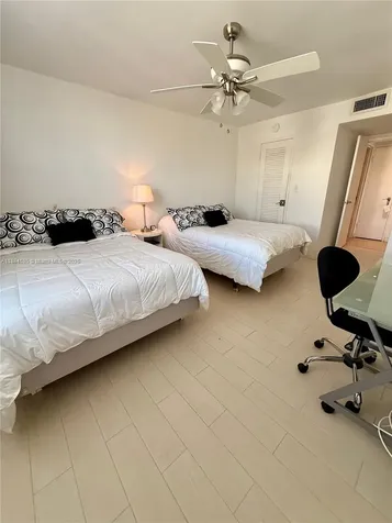 4142 N Jefferson Avenue Miami Beach FL 33140