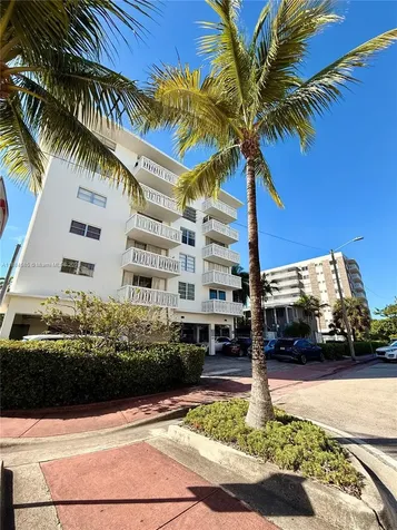 4142 N Jefferson Avenue Miami Beach FL 33140