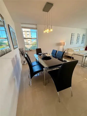 4142 N Jefferson Avenue Miami Beach FL 33140