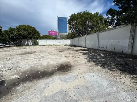 201 SE 2nd Avenue Miami FL 33131