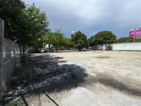 201 SE 2nd Avenue Miami FL 33131
