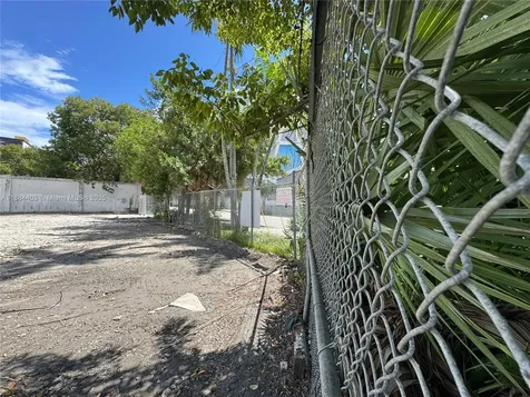 201 SE 2nd Avenue Miami FL 33131