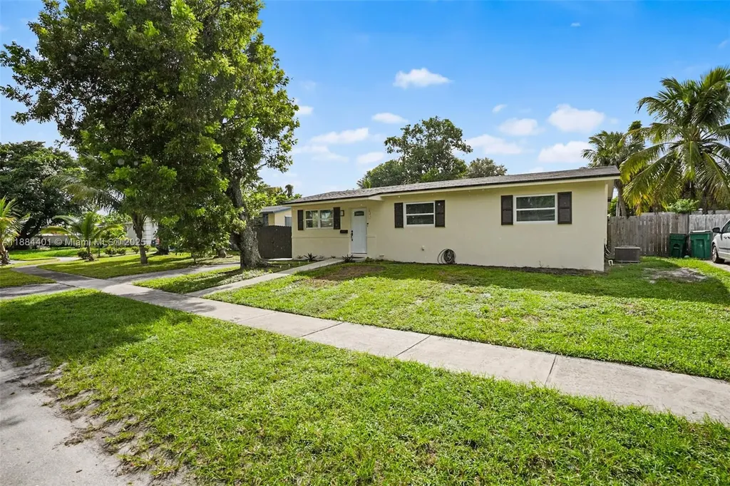621 SW 50th Terrace Margate FL 33068