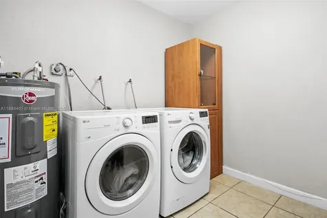 621 SW 50th Terrace Margate FL 33068