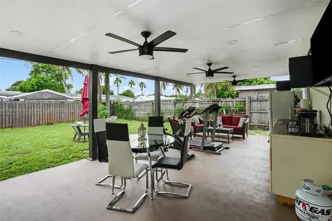 621 SW 50th Terrace Margate FL 33068
