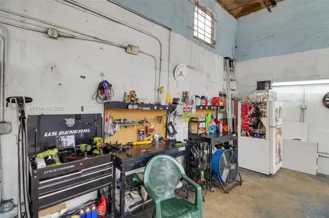 449 E Okeechobee Road Hialeah FL 33010