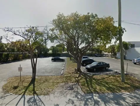 929 NE 17th Way Fort Lauderdale FL 33304