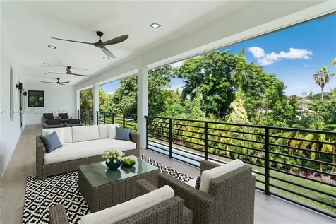 6401 SW 84th Street Miami FL 33143