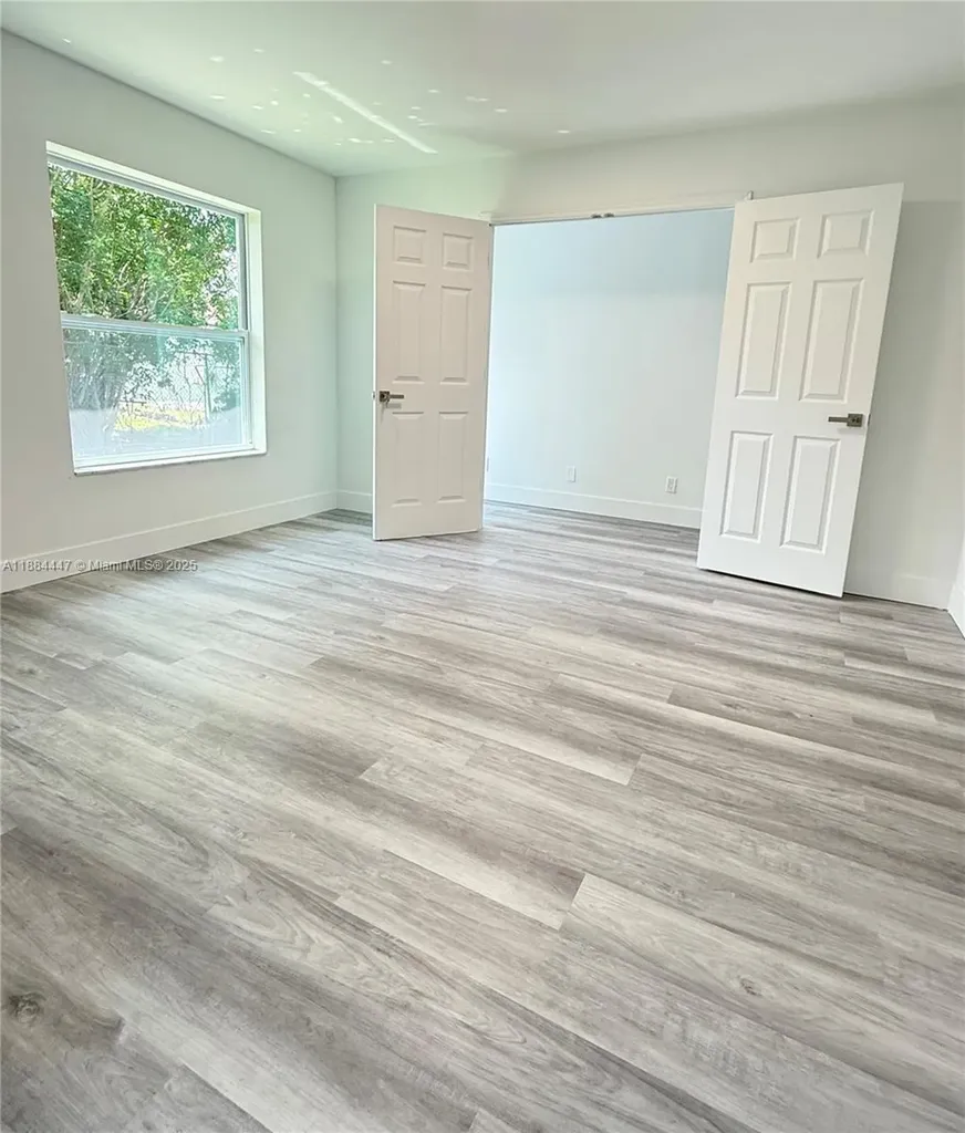 2850 NW 12th Court Fort Lauderdale FL 33311