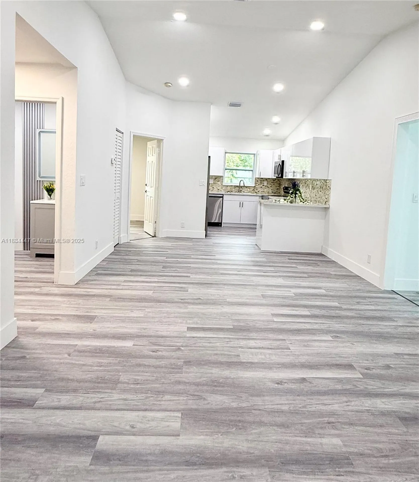 2850 NW 12th Court Fort Lauderdale FL 33311