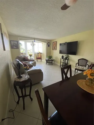 9041 Sunrise Lakes Boulevard Sunrise FL 33322