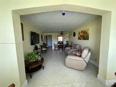 9041 Sunrise Lakes Boulevard Sunrise FL 33322