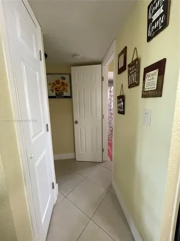 9041 Sunrise Lakes Boulevard Sunrise FL 33322