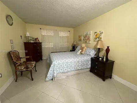 9041 Sunrise Lakes Boulevard Sunrise FL 33322