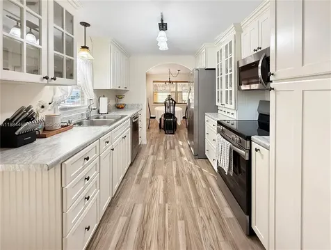 5720 Lakeshore Drive Dania Beach FL 33312
