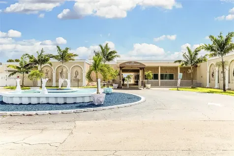 5720 Lakeshore Drive Dania Beach FL 33312