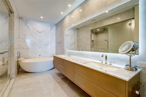 18501 Collins Avenue Sunny Isles Beach FL 33160