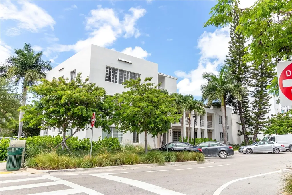1241 14th Street Miami Beach FL 33139