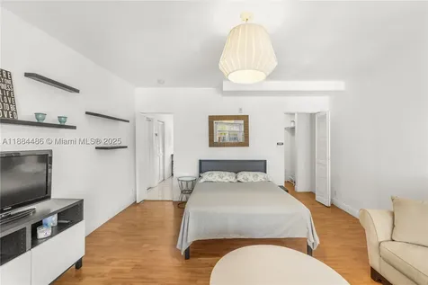 1241 14th Street Miami Beach FL 33139