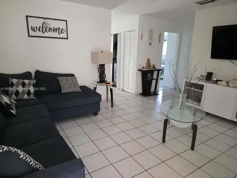 130 SW 115th Avenue Sweetwater FL 33174