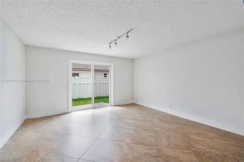 1018 NW 132nd Avenue Sunrise FL 33323