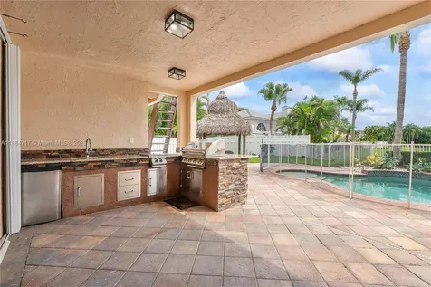 1018 NW 132nd Avenue Sunrise FL 33323
