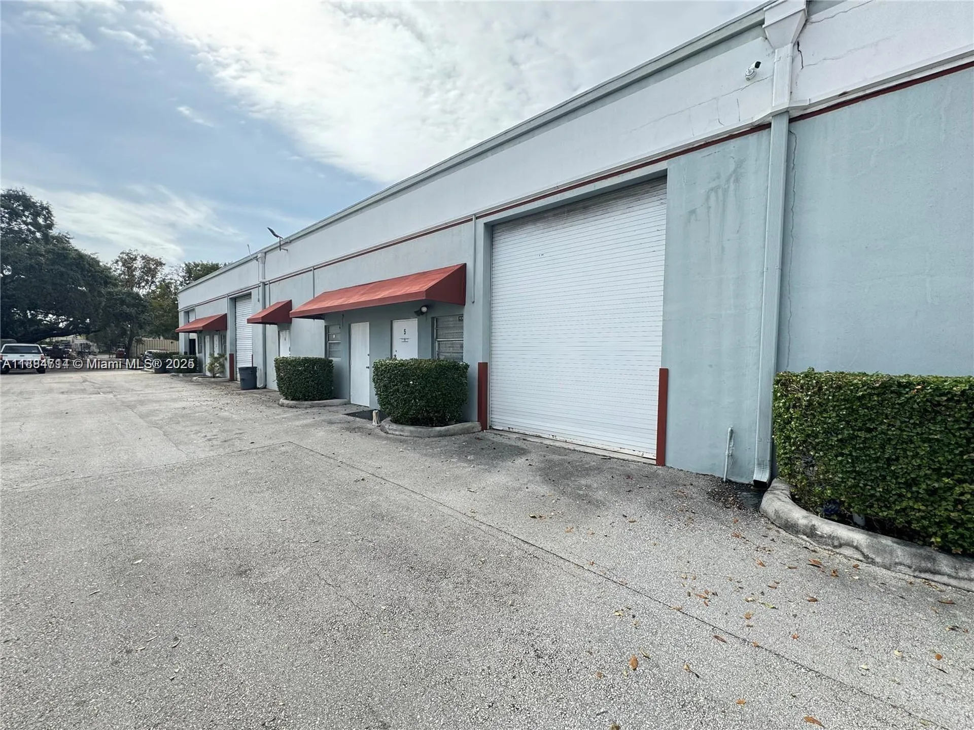2870 Stirling Road Hollywood FL 33020