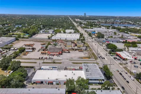 2870 Stirling Road Hollywood FL 33020
