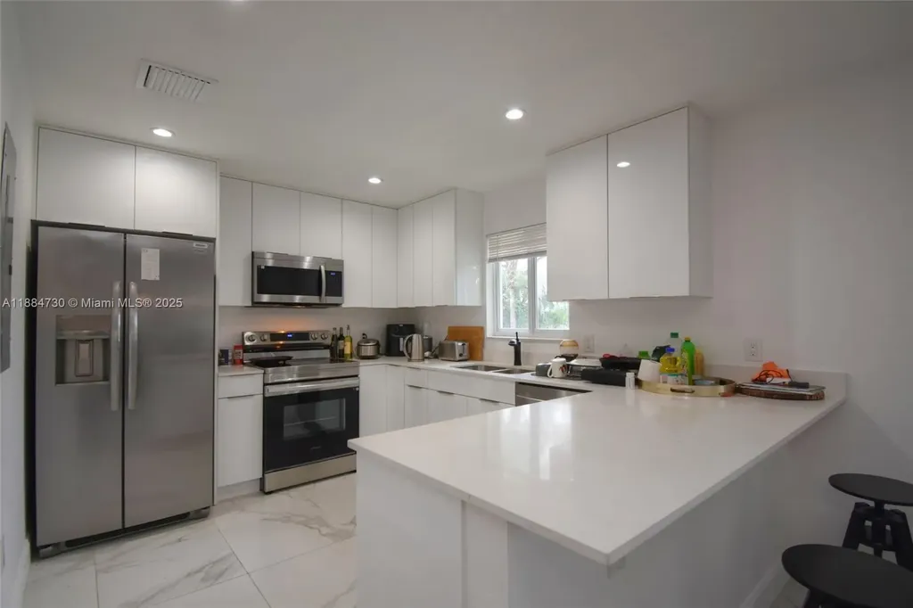 830 NW 19th Terrace Fort Lauderdale FL 33311