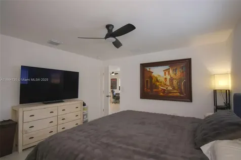 830 NW 19th Terrace Fort Lauderdale FL 33311