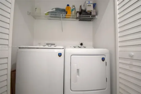 830 NW 19th Terrace Fort Lauderdale FL 33311