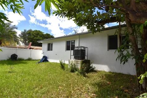 830 NW 19th Terrace Fort Lauderdale FL 33311