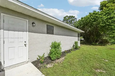 1581 SE Coply Street Port St. Lucie FL 34983