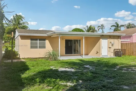 1828 N J Street Lake Worth FL 33460