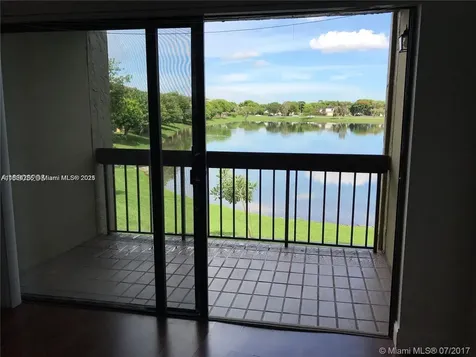 10288 NW 9th Street Circle Miami FL 33172