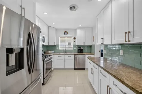 2833 NW 10th Avenue Wilton Manors FL 33311