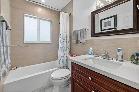 2833 NW 10th Avenue Wilton Manors FL 33311