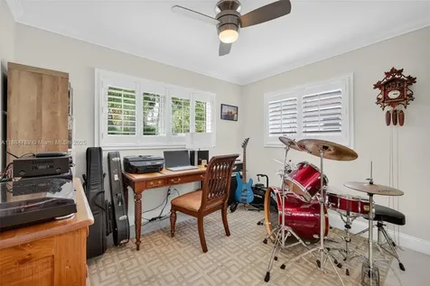 2833 NW 10th Avenue Wilton Manors FL 33311